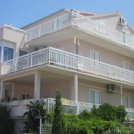 아파트 Azure Hvar